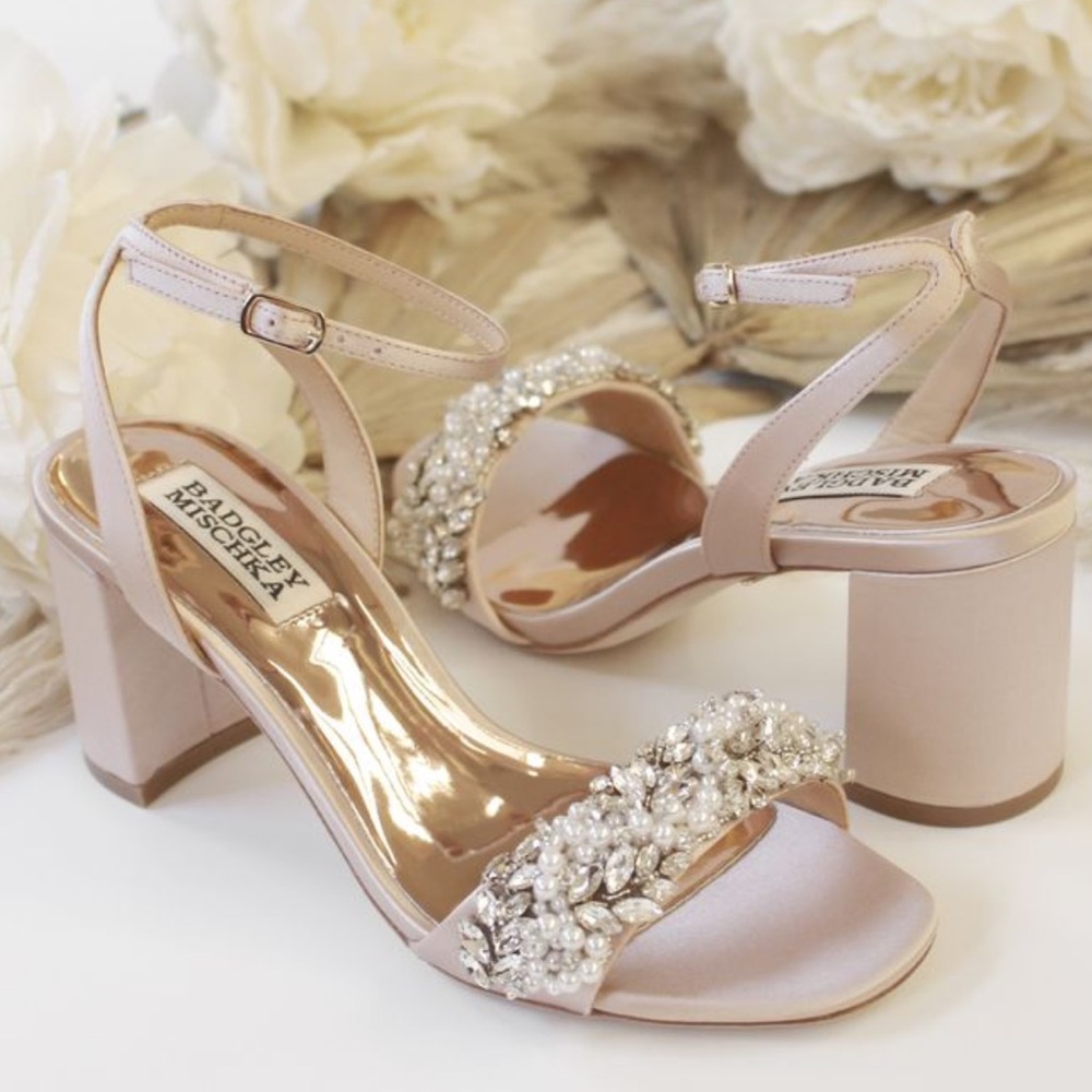 Badgley Mischka Women's Elegant Blush pink Embellished Heels - Cream - Picture 7 of 8